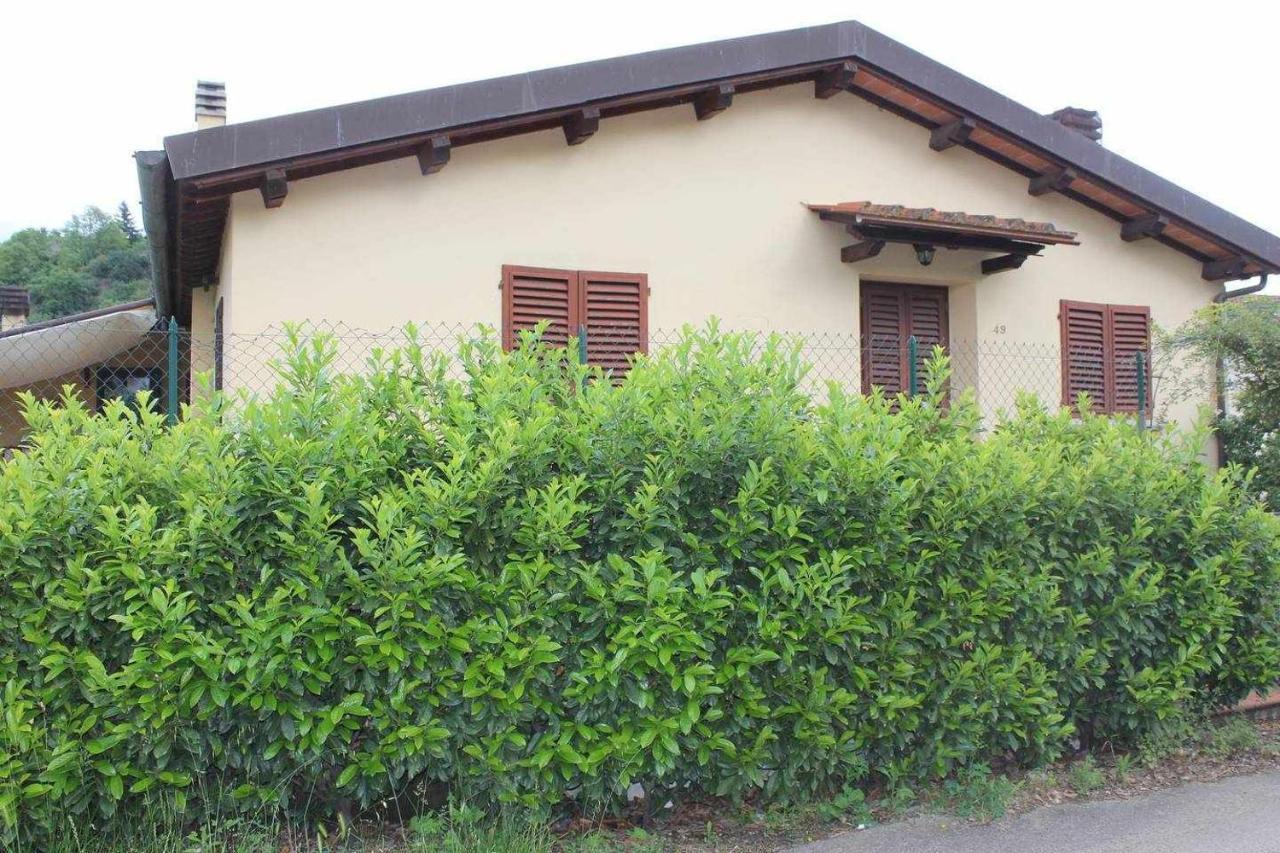 Casa Vacanza Il Laghetto Bea Dicomano Exterior foto